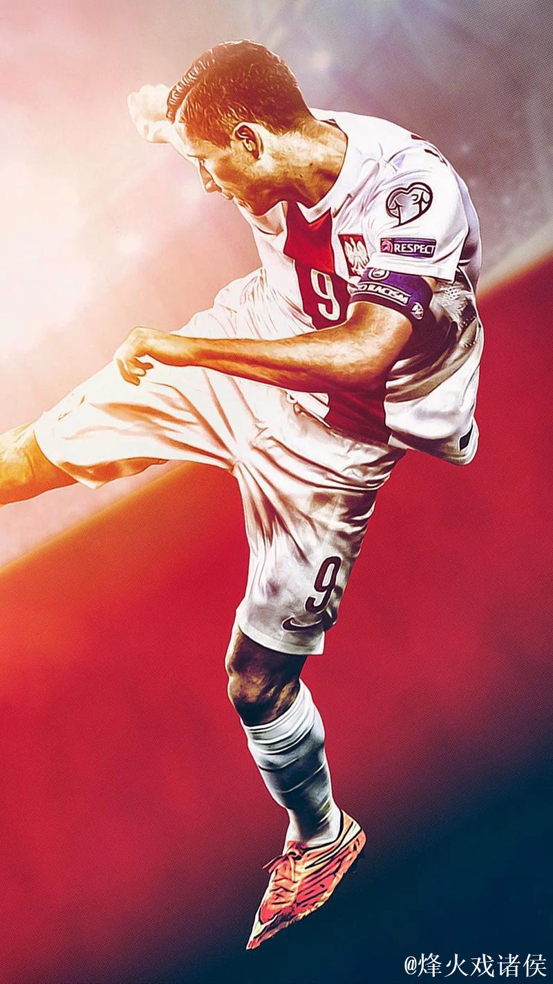 波兰射手莱万多夫斯基获评本赛季德甲最佳球员